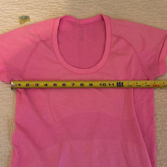 Lululemon Swiftly Tech Short Sleeve Pink 8 - Picture 6 of 7